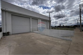 commercial_building em Rua Carvalho Brasileiro, Residencial Jardim do Jatobá - Hortolândia - SP