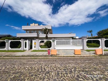 house em Rua Rio Carreiro, Centro - Xangri-Lá - RS