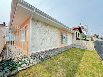 house em Antonio Luiz Medeiros, Barreiros - São José - SC