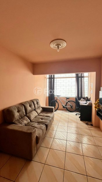 apartment em Rua Antônio Joaquim Mesquita, Passo da Areia - Porto Alegre - RS