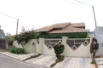house em Rua Maurício dos Santos, Vila Petrópolis - Atibaia - SP