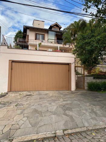house em Rua João Berutti, Chácara das Pedras - Porto Alegre - RS