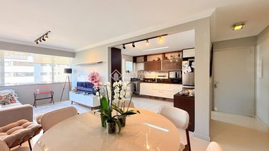 apartment em Rua Tito Lívio Zambecari, Mont Serrat - Porto Alegre - RS