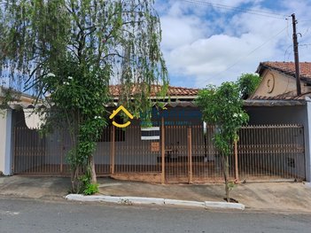 house em Rua Doutor Júlio Prestes, Centro - Laranjal Paulista - SP