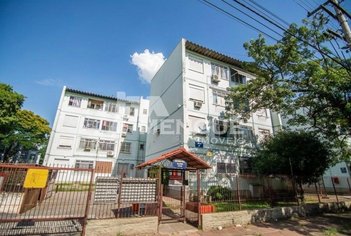 apartment em Rua Max Juniman, Humaitá - Porto Alegre - RS
