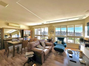 apartment em Felipe de Oliveira, Petrópolis - Porto Alegre - RS