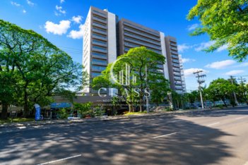 office em Avenida Assis Brasil, São Sebastião - Porto Alegre - RS