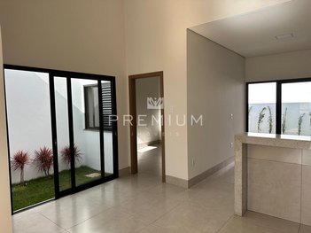house em Rua Graciliano Ramos, Novo Mundo - Uberlândia - MG