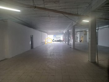 industrial em Rua Itinguçu, Vila Ré - São Paulo - SP