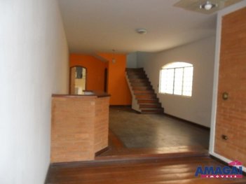 house em Rua Salvador Preto, Centro - Jacareí - SP