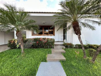 house em Rua Vitalino Rezende do Carmo, Saraiva - Uberlândia - MG