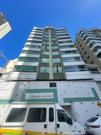 apartment em Rua 250, Meia Praia - Itapema - SC