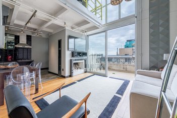 apartment em Rua Padre Chagas, Moinhos de Vento - Porto Alegre - RS