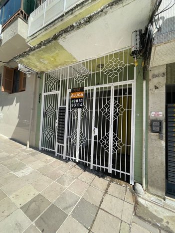 business em Rua Riachuelo, Centro Histórico - Porto Alegre - RS