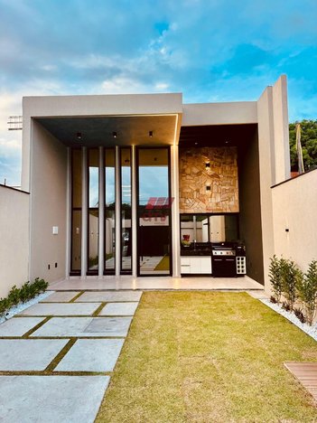 house em Rua Djanira Pinheiro Ellery, Guaribas - Eusébio - CE