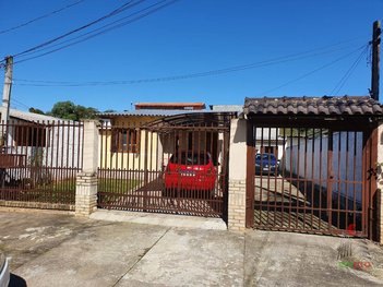 house em Rua Pinheiro, Jardim do Bosque - Cachoeirinha - RS