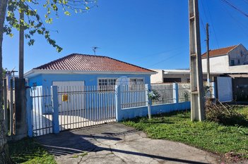house em Rua Fernando Della Giustina, Ipê - São José dos Pinhais - PR