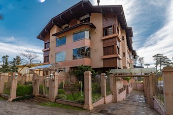 apartment em Rua F G Bier, Planalto - Gramado - RS