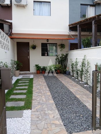house em Rua Thereza Seidemann Wagner, Vila Nova - Joinville - SC