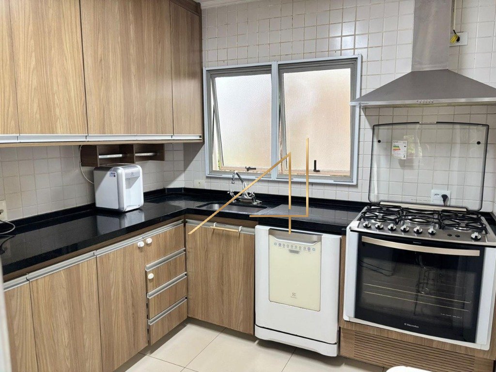 de30c304-33c9-4891-8bd9-0abae46da063