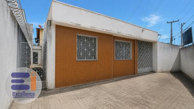 house em Rua Desembargador Praxedes, Montese - Fortaleza - CE