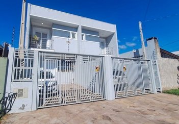 house em Rua das Canafístulas, Igara - Canoas - RS