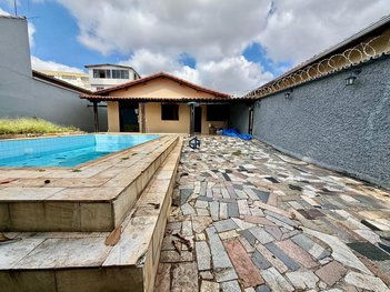 house em Rua Ursulina de Melo, Alípio de Melo - Belo Horizonte - MG