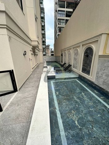 apartment em Rua 319, Meia Praia - Itapema - SC