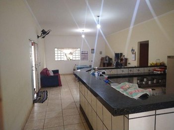 agricultural em Rodovia Eliezer Montenegro Magalhães, Conjunto Habitacional Claudionor Cinti - Araçatuba - SP