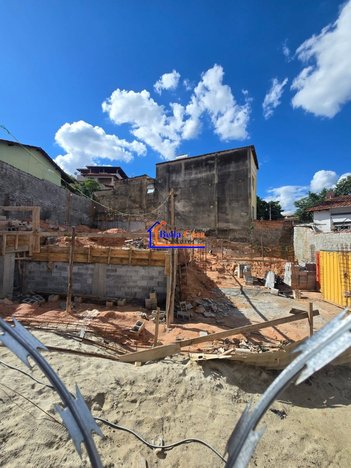 house em Rua das Cotovias, Vila Cloris - Belo Horizonte - MG