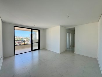 apartment em Avenida Presidente Nereu Ramos, Campinas - São José - SC