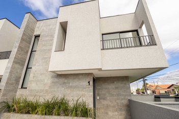 house em Rua Manoel das Chagas Lima, São Braz - Curitiba - PR