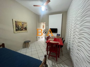 apartment em Avenida Nossa Senhora de Copacabana, Copacabana - Rio de Janeiro - RJ