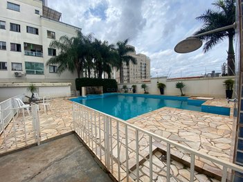 apartment em Rua Frederico Balan, São Vicente - Londrina - PR