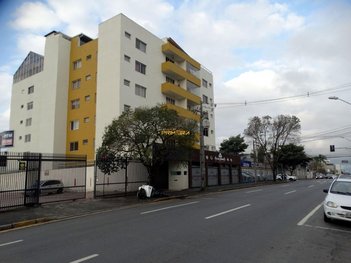 apartment em Rua Izabel a Redentora, Centro - São José dos Pinhais - PR