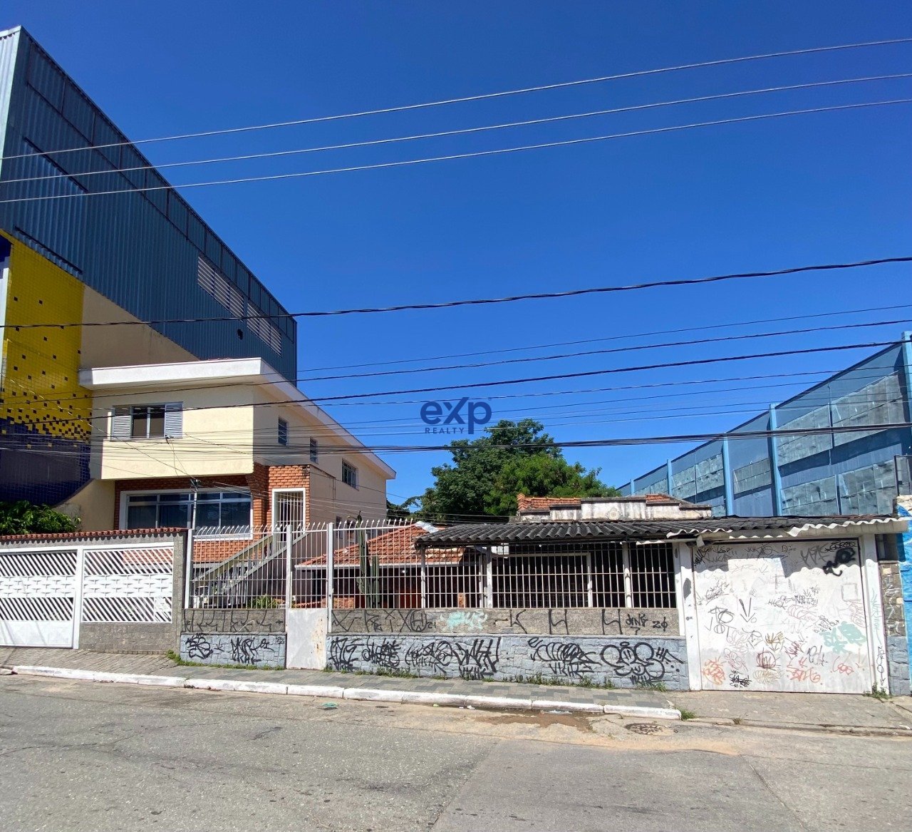 FACHADA DA CASA