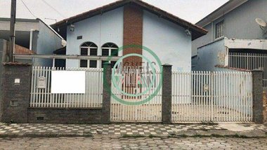 industrial em Rua Doutor Waldemar Berardinelli, Centro - Jacareí - SP