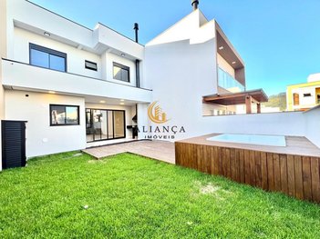 house em Avenida Wilson Castelo Branco, Beira Rio - Biguaçu - SC