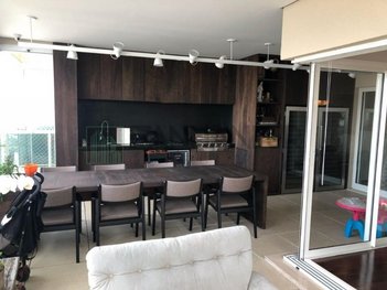 apartment em Avenida Hélio Pellegrino, Vila Nova Conceição - São Paulo - SP