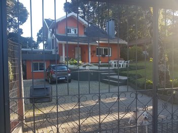 house em Rua Carlos Felippe Spindler, Bosque Sinosserra - Canela - RS