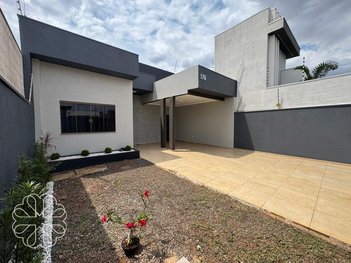 house em Rua Pioneiro Jones Sales Pontes, Jardim Munique - Maringá - PR