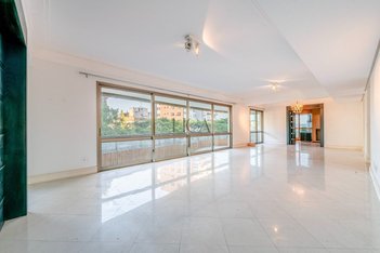 apartment em Farnese, Bela Vista - Porto Alegre - RS