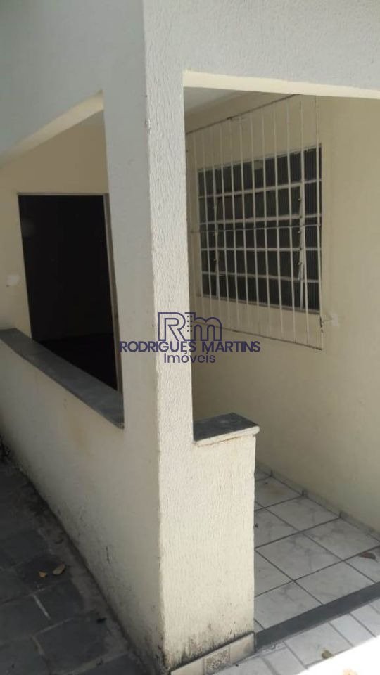 Casa com 2 quartos — Jardim São José, Belo Horizonte