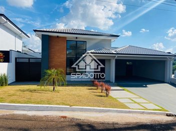 house em Avenida Maria Nazareth Roseiro, Parque Residencial Primavera - Botucatu - SP