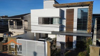 house em Rua Teodoro Benassi, Centro - Navegantes - SC