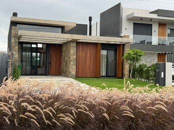 house em Avenida Paraguassu, Rainha do Mar - Xangri-Lá - RS