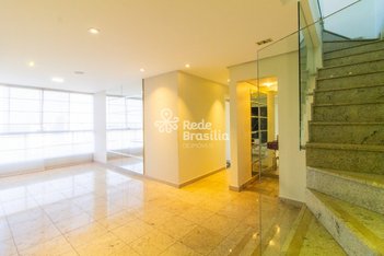 apartment em SQS 212 Bloco C, Asa Sul - Brasília - DF