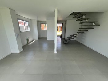 house em Sagrado Coração de Jesus, Morro das Pedras - Florianópolis - SC