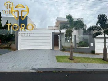 house em Rua Thadeu Schalkoski, Jardim Botânico - Maringá - PR