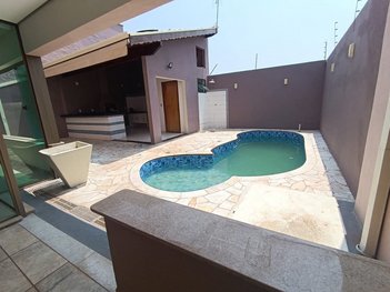 house em Avenida Universitária, Jardim Itália - Botucatu - SP
